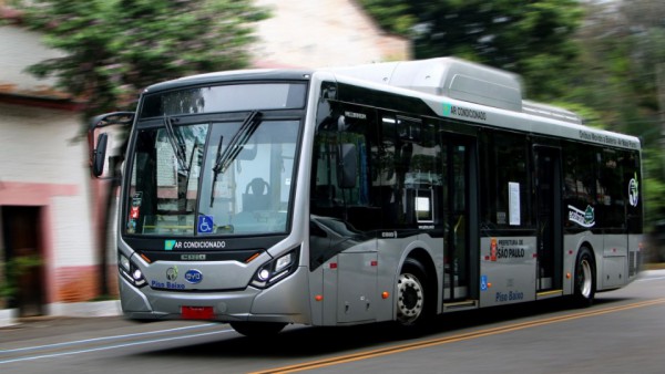 Moovit: brasileños piden aumentar la frecuencia de unidades de transporte para minimizar contagios