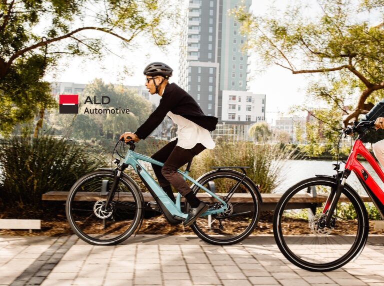 ALD Automotive Chile Highlights Leasing Success with Innovative Electric Bicycle