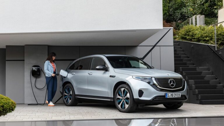 Mercedes tendrá fábricas exclusivas para vehículos eléctricos en el corto plazo