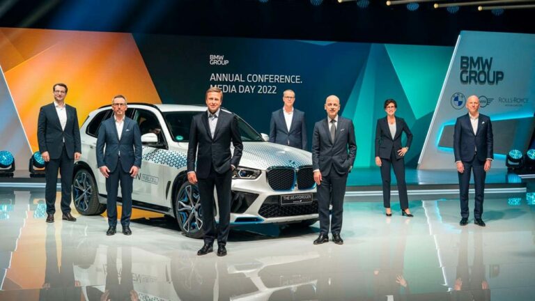 La movilidad eléctrica fue el foco principal de la conferencia anual de BMW
