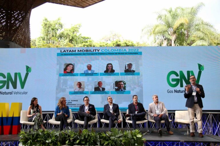 Financing and New Technologies to be Key to Decarbonizing Public Transportation in Colombia
