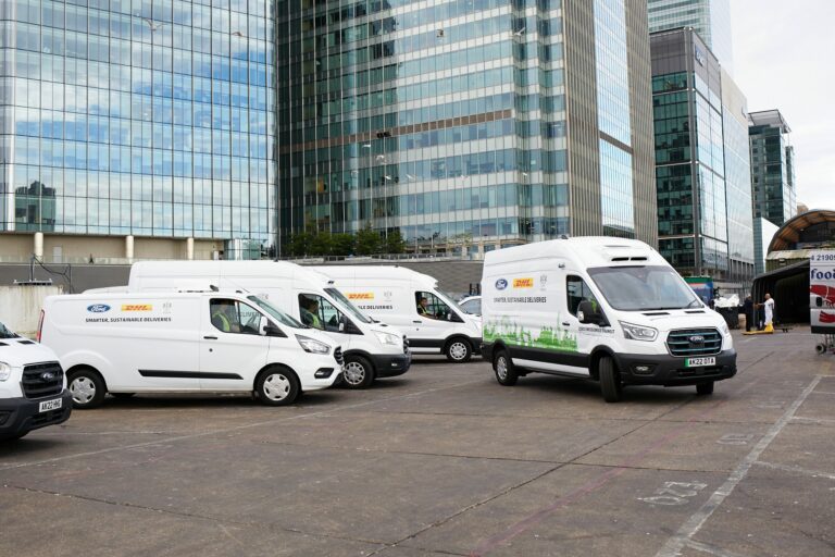 Ford Pro, DHL y la ciudad de Londres realizan plan piloto de reparto sostenible
