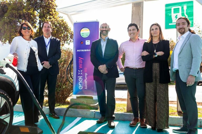 Enel X Way transformará estaciones de Petrobras Chile en electrolineras