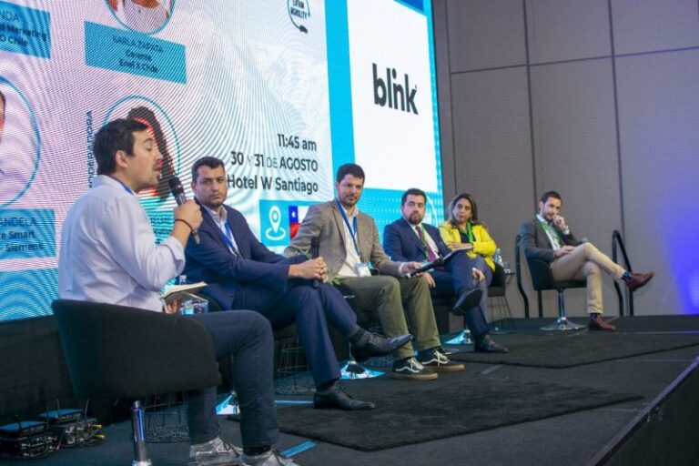 Enel, BYD, Optibus, Siemens y la municipalidad de Vitacura se comprometieron a impulsar el transporte público cero emisiones durante el «Latam Mobility: Chile 2022»
