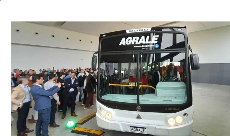 Presentan el primer bus eléctrico fabricado en Argentina