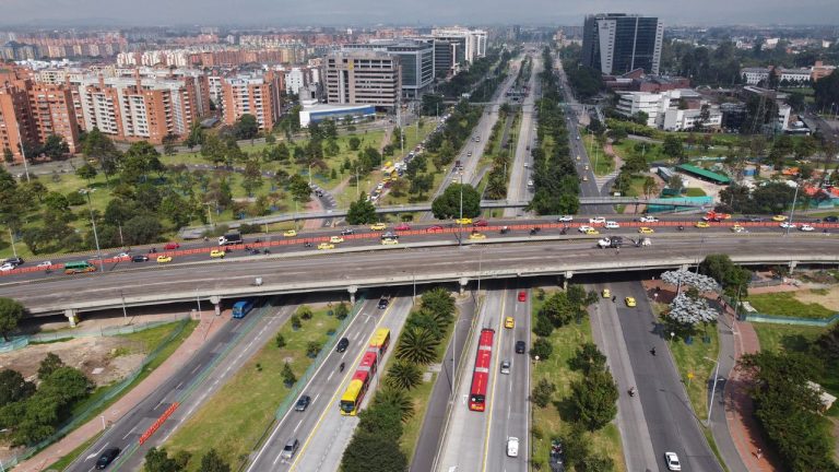 Alcaldía de Bogotá presenta avances en sus planes de movilidad