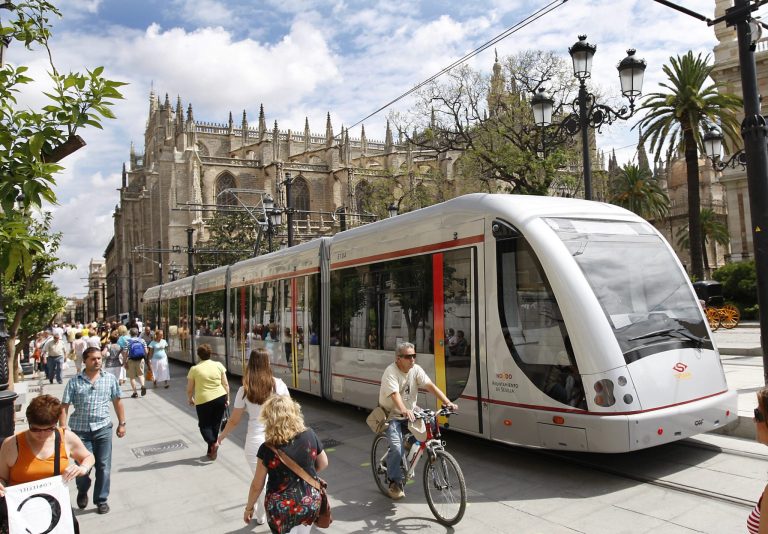 España espera aprobar Ley de Movilidad Sostenible antes de que culmine el año