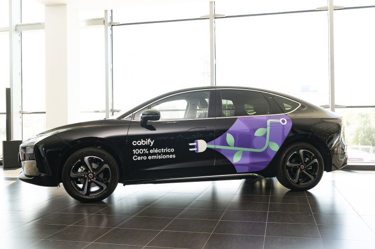 Cabify anuncia inversión de 82 millones de euros para adquirir 1.400 vehículos eléctricos