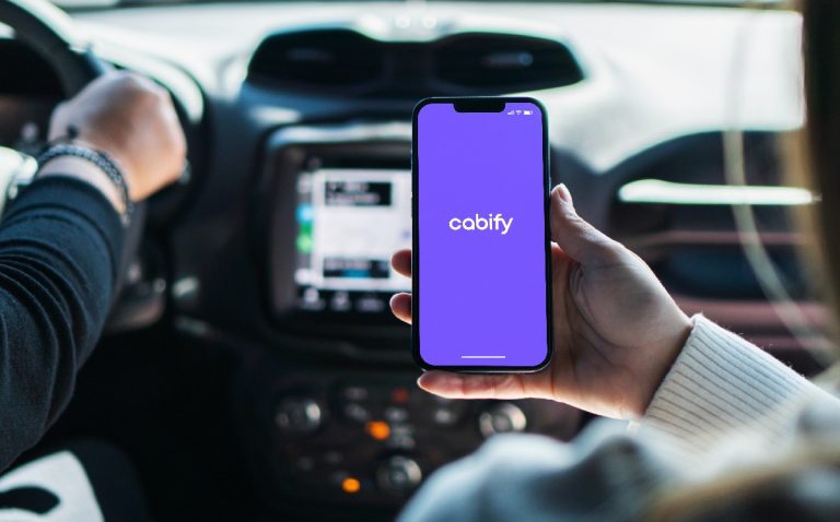 Cabify sella acuerdo de financiación por 110 millones de dólares para impulsar movilidad sostenible