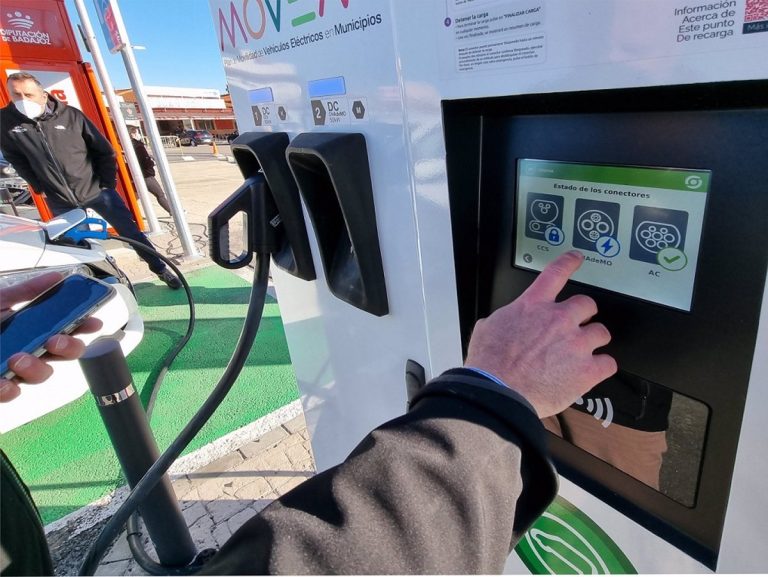 Paraguay presenta su hoja de ruta para masificar la electromovilidad