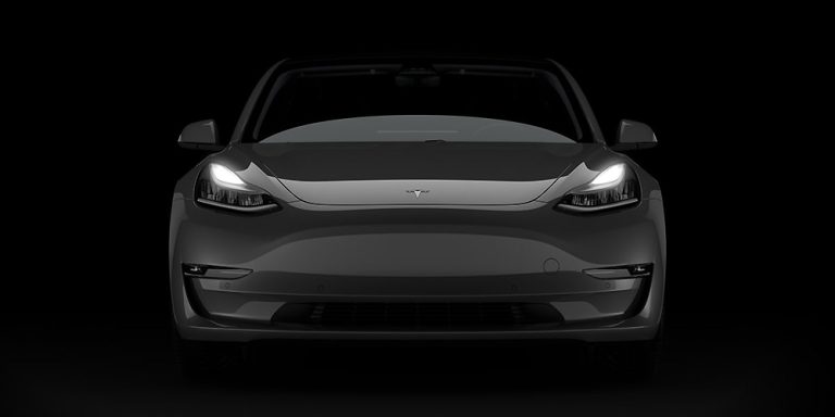 Tesla lanzará tres nuevos vehículos eléctricos