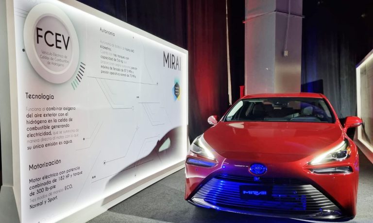 Toyota aspira vender 1,5 millones de vehículos eléctricos anuales para 2026