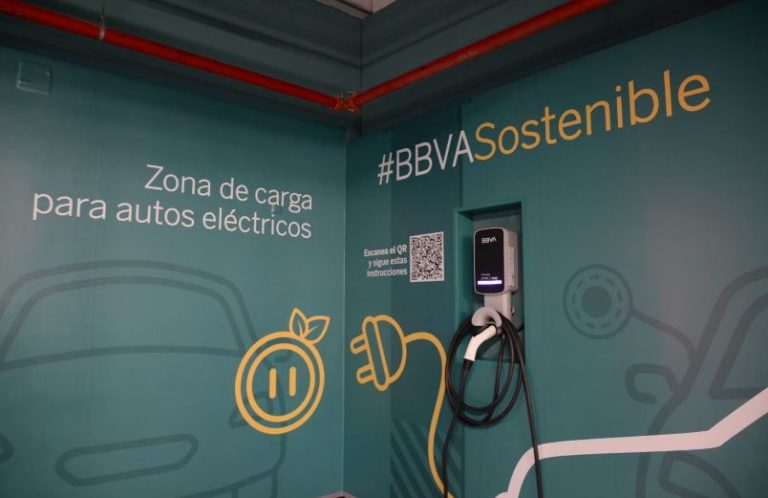 Enel X Way instala primeros cargadores para el sector financiero en Perú