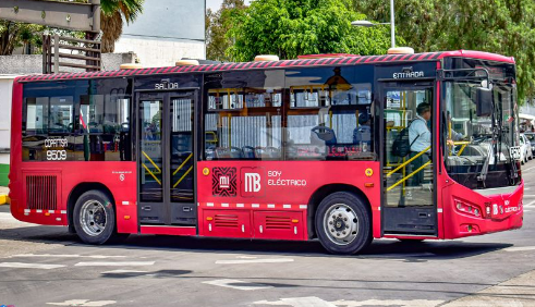 Unidades eléctricas de IUSA se incorporan al Metrobús de Ciudad de México