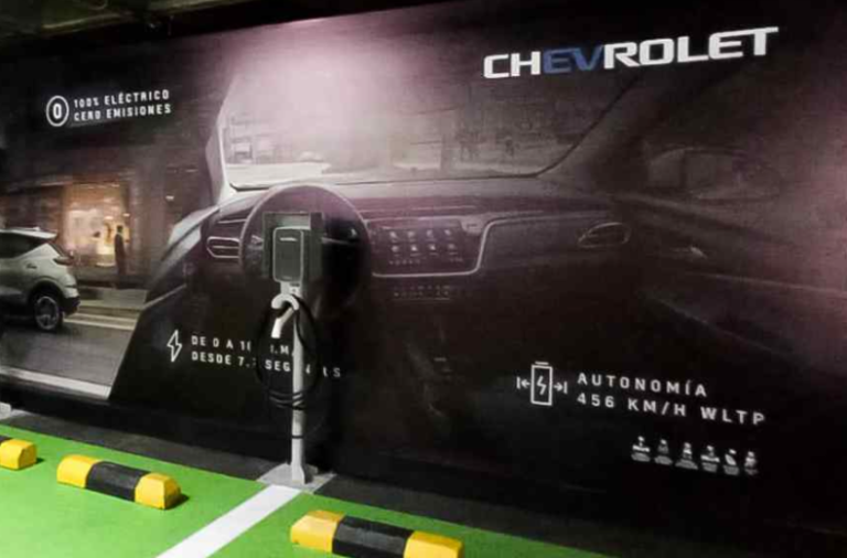 Chevrolet llega a 27 cargadores instalados en Colombia