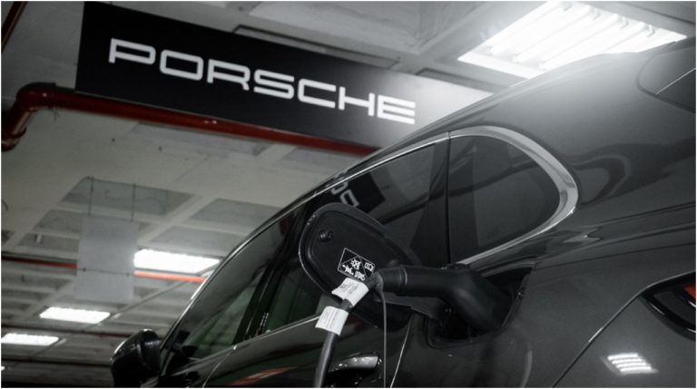 Porsche Boosts Electromobility in Ecuador with Chargers in Quito and Guayaquil