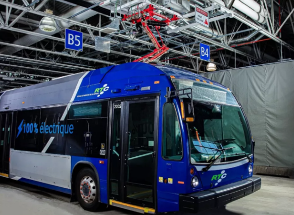 Hitachi Energy despliega con éxito primer sistema centralizado de recarga de autobuses eléctricos en Canadá