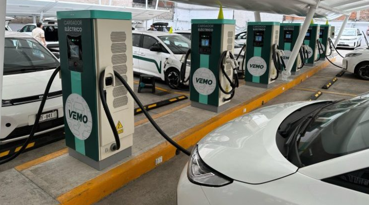 VEMO abre primera electrolinera multipropósito de Ciudad de México