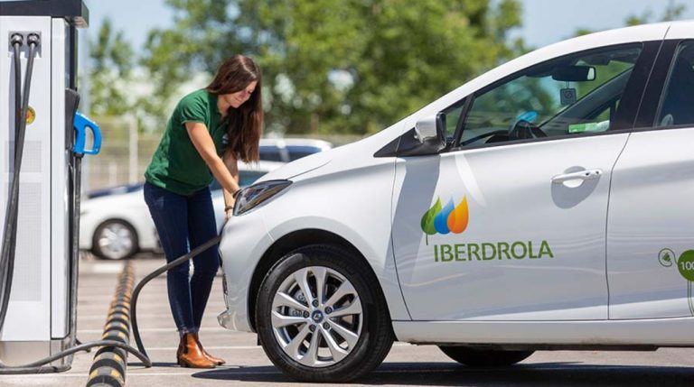 Iberdrola comienza la construcción de la electrolinera más potente de España