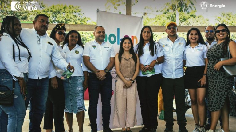 Colombia: Inauguran primera electrolinera comunitaria en La Guajira