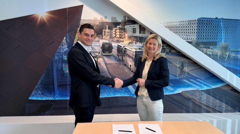 Optibus y Volvo Buses unen fuerzas para mejorar soluciones digitales a sus clientes