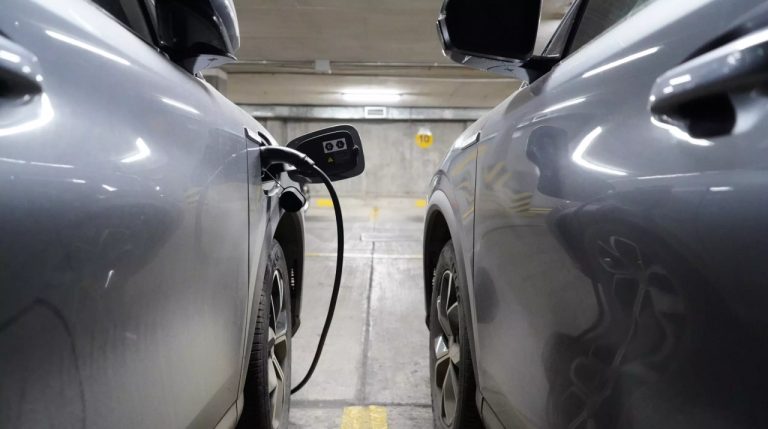 Cali reduce impacto ambiental con uso de vehículos eléctricos