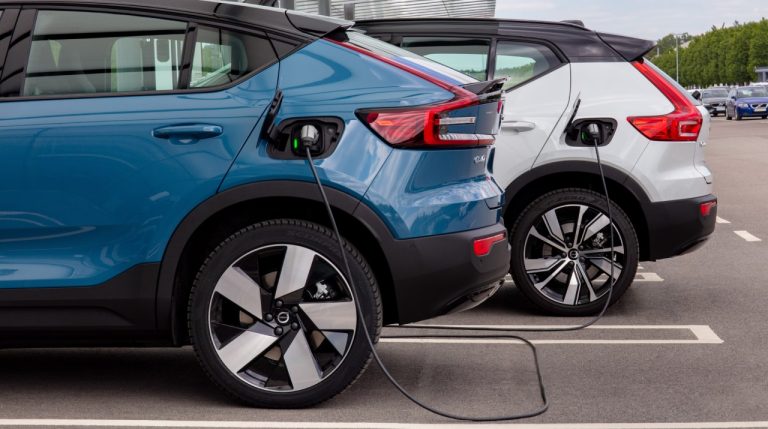 Chile: Venta de vehículos eléctricos aumenta 90% en octubre