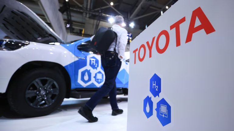 Toyota triplica inversiones de electromovilidad en México