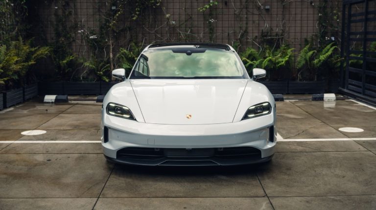 Actualizaciones del Porsche Taycan eléctrico ya está disponibles en Latinoamérica