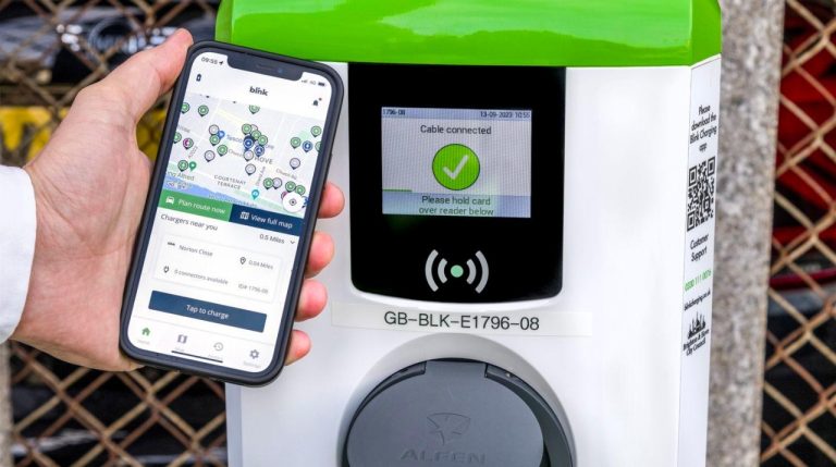 Colaboración entre Blink Charging y Norfolk lleva más estaciones de carga a las calles